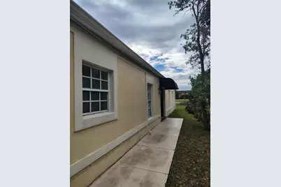 1074 Universal Rest Place, Kissimmee, FL 34744 - Photo 4