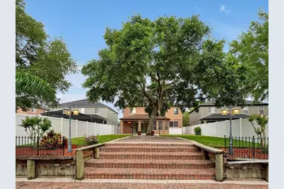10233 Serotina Court, Orlando, FL 32832 - Photo 2
