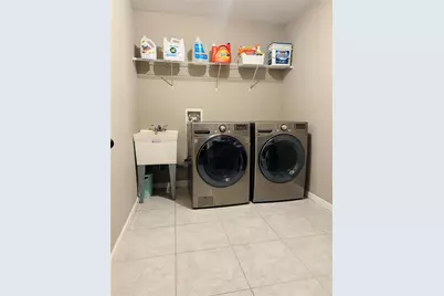 5608 Blowing Wind Place, Saint Cloud, FL 34771 - Photo 16