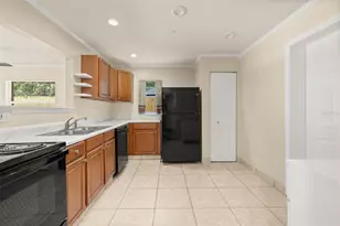 235 Tennessee Ave, Saint Cloud, FL 34769 - Photo 8