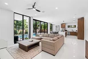 2441 Webber St, Sarasota, FL 34239 - Photo 10