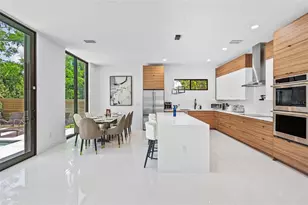 2441 Webber St, Sarasota, FL 34239 - Photo 20