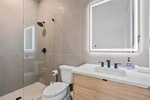2441 Webber St, Sarasota, FL 34239 - Photo 32