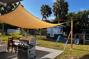 2804 52nd Ave Dr W, Bradenton, FL 34207 - Photo 8