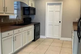 710 E Jackson St, Kissimmee, FL 34744 - Photo 14