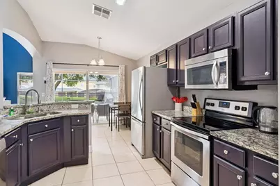 2694 La Isla Court, Kissimmee, FL 34747 - Photo 10