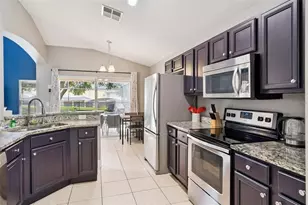 2694 La Isla Ct, Kissimmee, FL 34747 - Photo 10