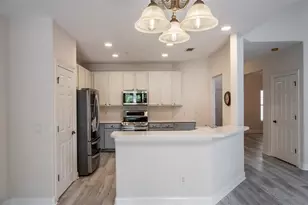 6959 Sorrento St, Orlando, FL 32819 - Photo 4