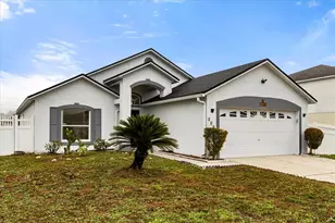 460 Martigues Dr, Kissimmee, FL 34759 - Photo 1