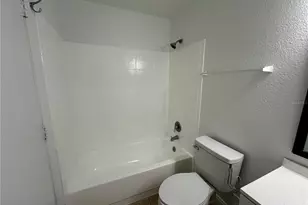 1000 Dolphin Dr, Winter Garden, FL 34787 - Photo 6