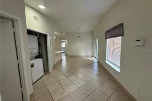 1000 Dolphin Dr, Winter Garden, FL 34787 - Photo 2