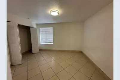 1000 Dolphin Drive, Winter Garden, FL 34787 - Photo 4