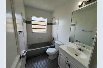 1109 Woodman Way, Orlando, FL 32818 - Photo 8