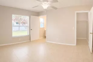 14776 Laguna Beach Cir, Orlando, FL 32824 - Photo 8