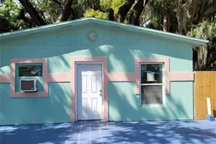 107 E Cypress St, Kissimmee, FL 34744 - Photo 2