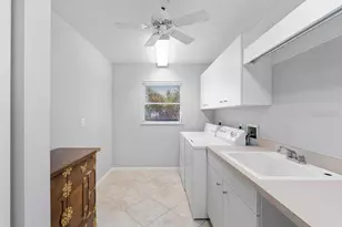 1543 Waterford Dr, Venice, FL 34292 - Photo 34