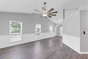4103 Bob White Ct, Saint Cloud, FL 34772 - Photo 4