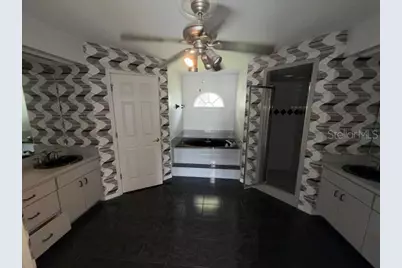 1235 Odoniel Loop S, Lakeland, FL 33809 - Photo 8