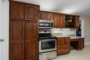 1550 Regal Oak Dr, Kissimmee, FL 34744 - Photo 14
