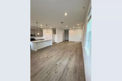 5774 Stockade Boulevard, Saint Cloud, FL 34771 - Photo 2