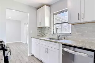2096 W Atmore Cir, Deltona, FL 32725 - Photo 20