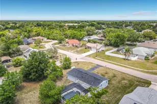 2096 W Atmore Cir, Deltona, FL 32725 - Photo 52