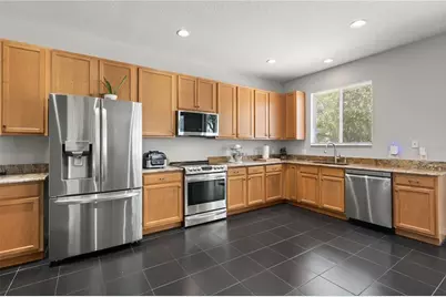 10048 Stratford Pointe Avenue, Orlando, FL 32832 - Photo 18
