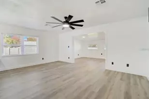 5205 Chenault Ave, Orlando, FL 32839 - Photo 4