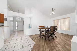 232 Lake Shore Pkwy, Davenport, FL 33896 - Photo 8