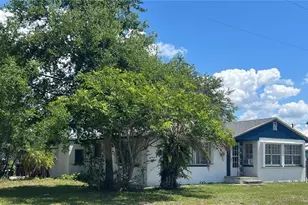 218 10th St, Saint Cloud, FL 34769 - Photo 2