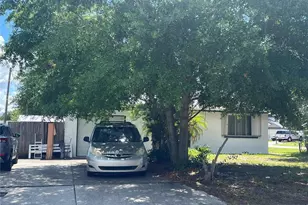 218 10th St, Saint Cloud, FL 34769 - Photo 22