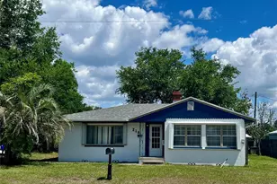 218 10th St, Saint Cloud, FL 34769 - Photo 1