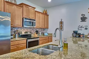 4821 Brier Rose Ln, Kissimmee, FL 34746 - Photo 10