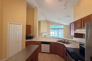 612 Prince Charles Dr, Davenport, FL 33837 - Photo 4