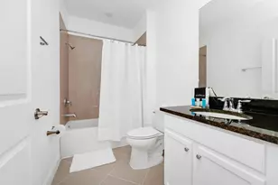 302 Captiva Dr, Davenport, FL 33896 - Photo 24