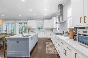 1126 Edwards Ln, Orlando, FL 32804 - Photo 10