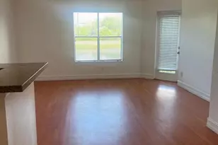 2231 Cascades Blvd, Kissimmee, FL 34741 - Photo 4