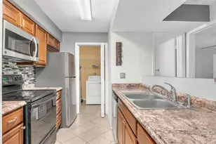 3032 Parkway Blvd, Kissimmee, FL 34747 - Photo 8