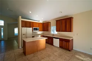 2136 Shadow Creek Dr, Kissimmee, FL 34746 - Photo 4