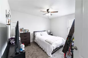 2749 Pleasant Cypress Cir, Kissimmee, FL 34741 - Photo 16
