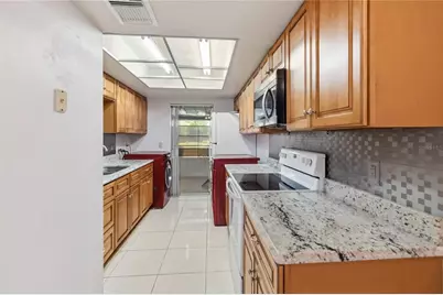 74 S Marbrisa Way, Kissimmee, FL 34743 - Photo 12