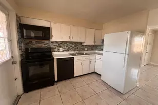 1665 W Oak Ridge Rd, Orlando, FL 32809 - Photo 12