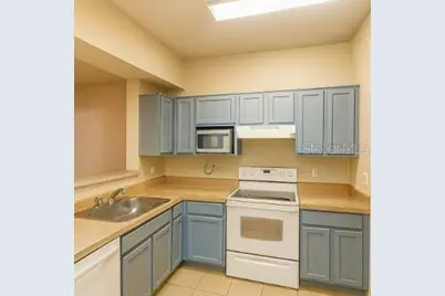 3701 Castle Pines Lane #3914, Orlando, FL 32839 - Photo 4