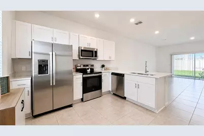 3244 Skyline Loop, Kissimmee, FL 34758 - Photo 2