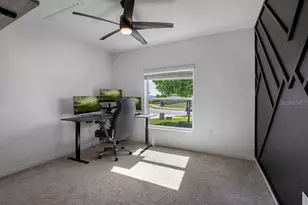 1033 Calico Pointe Cir, Groveland, FL 34736 - Photo 16