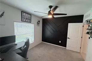 1033 Calico Pointe Cir, Groveland, FL 34736 - Photo 30