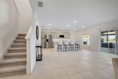 1033 Calico Pointe Circle, Groveland, FL 34736 - Photo 4