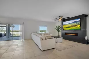 1033 Calico Pointe Cir, Groveland, FL 34736 - Photo 2