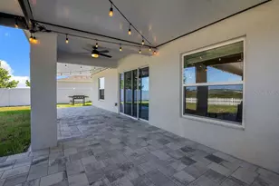 1033 Calico Pointe Cir, Groveland, FL 34736 - Photo 2