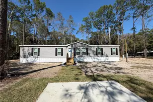 10055 W Ohio Dr, Crystal River, FL 34428 - Photo 2